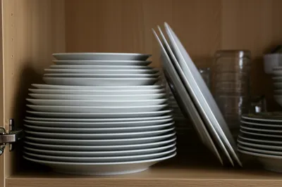 Illustration up - Image 1