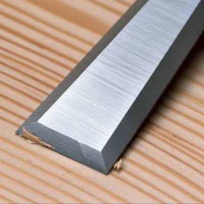 Illustration bezel - Image 1