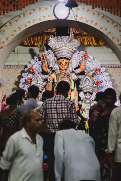 Illustration appreciating - Image 2