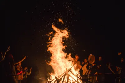 Illustration bonfires - Image 1