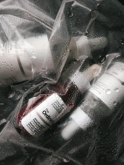 Illustration acids - Image 1