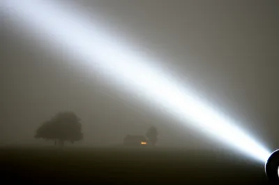 Illustration projecting - Image 1