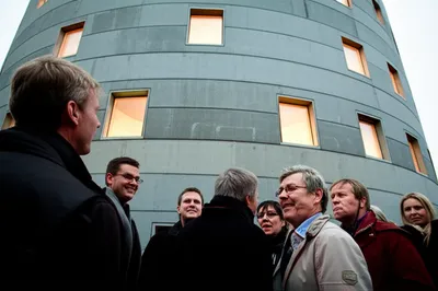 Illustration silo - Image 1