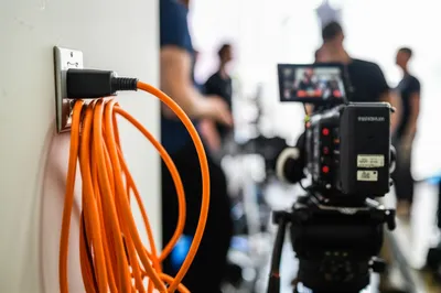 Illustration stinger - Image 1