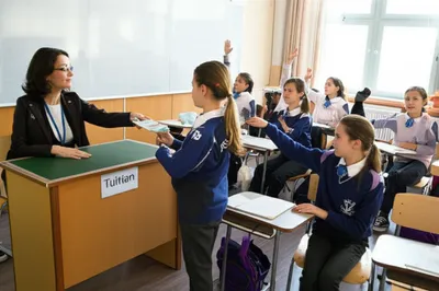 Illustration feepaying - Image 1