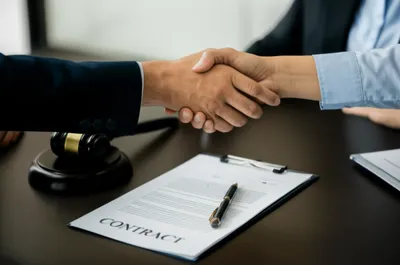 Illustration whacks - Image 1