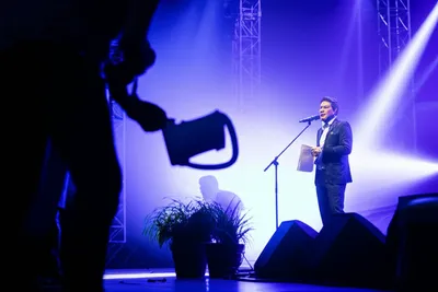 Illustration incidentally