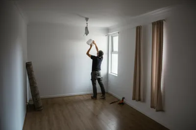 Illustration dismantling - Image 1