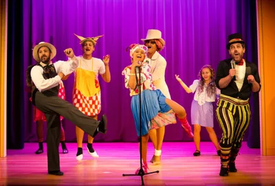 Illustration revue - Image 1