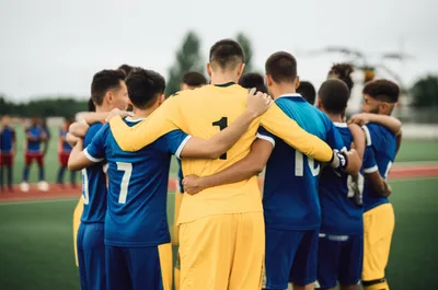 Illustration side - Image 1