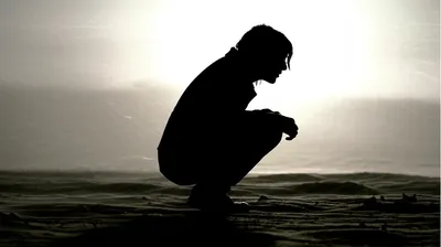 Illustration crouched - Image 1