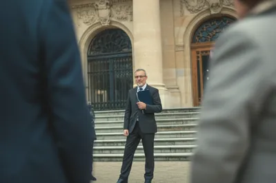 Illustration prefect - Image 1