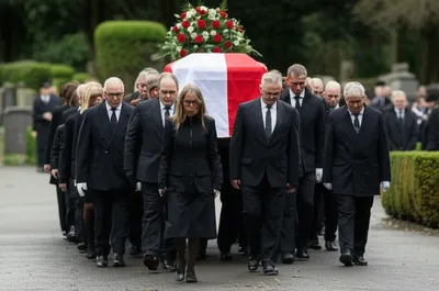 Illustration escorts - Image 1