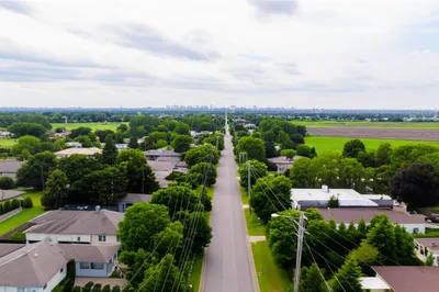 Illustration outskirts - Image 1