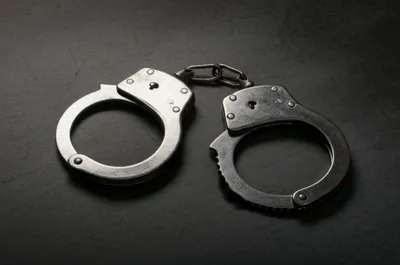 Illustration cuffs - Image 1