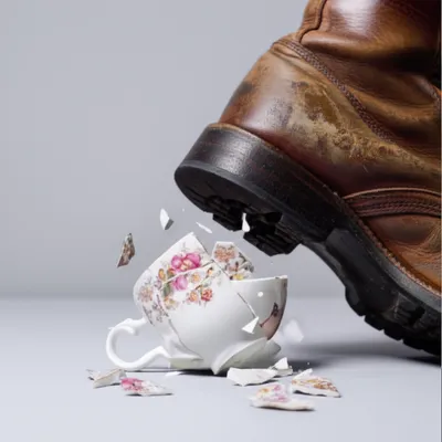 Illustration smashing - Image 1