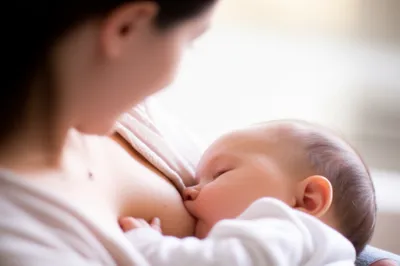 Illustration breastfeeding - Image 1