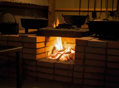 Illustration hearth - Image 1