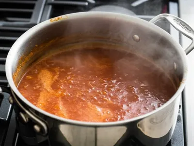 Illustration reduces - Image 1