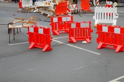 Illustration barricades - Image 1