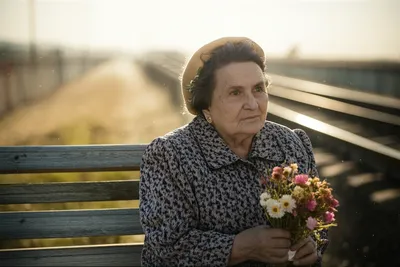 Illustration waits - Image 1