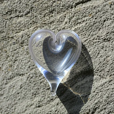 Illustration breakable