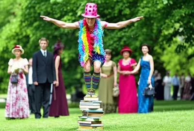 Illustration oddball - Image 1