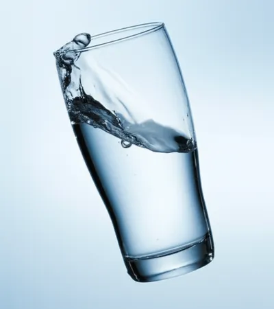 Illustration sloshes - Image 1