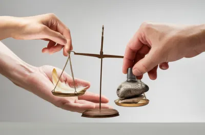 Illustration arguing - Image 1