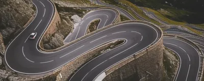 Illustration swerved - Image 1