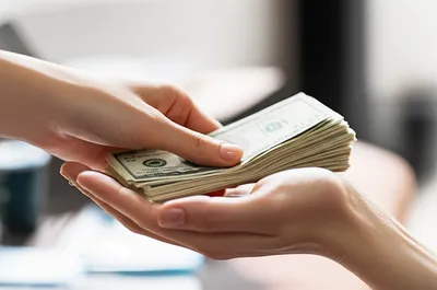 Illustration duties - Image 1