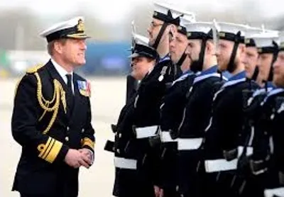 Illustration commanding - Image 2