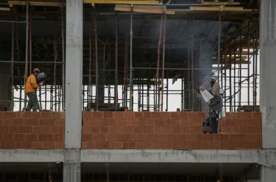 「constructions」の視覚的なイラスト - 建設、構築