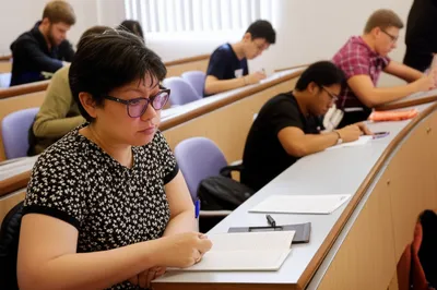 Illustration proctors - Image 1