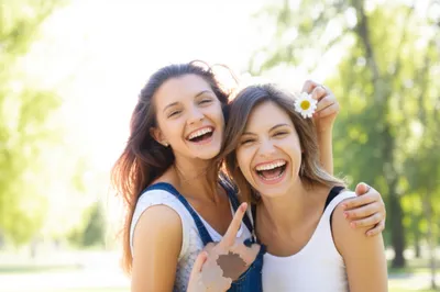 Illustration sisterly