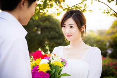 Illustration suitor - Image 1