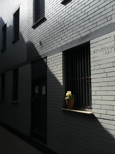 Illustration jails - Image 1