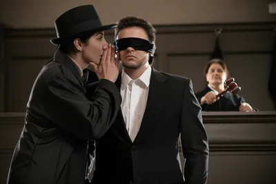 Illustration prevaricate - Image 1