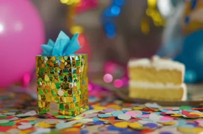 Illustration favors - Image 1