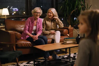 Illustration grandmothers - Image 2