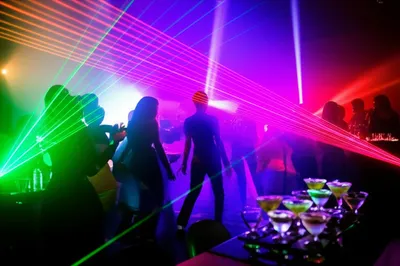 Illustration clubbing - Image 1