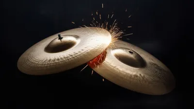 Illustration clashed - Image 1