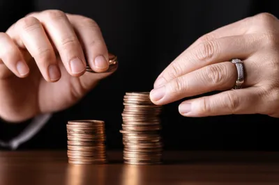 Illustration raise - Image 1