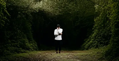 Illustration halt - Image 1