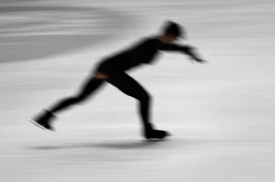 Illustration twirls - Image 1