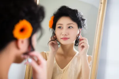 Illustration adorning - Image 2