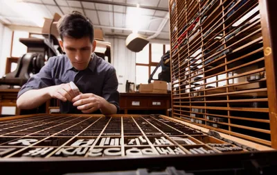 Illustration laying - Image 1