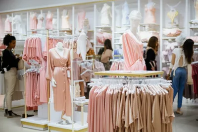 Illustration intimates - Image 1