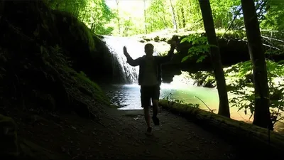 Illustration lit - Image 1