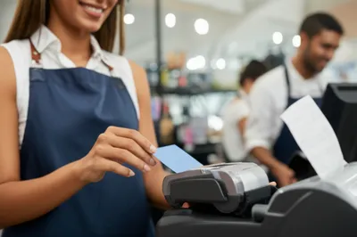 Illustration cardholder - Image 1